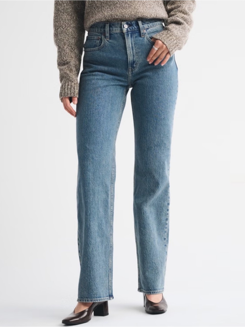 Abercrombie & Fitch high rise 90s relaxed jeans Medium Blue Vintage Wash